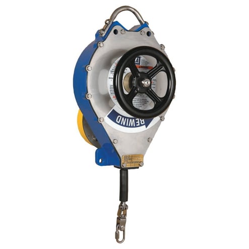 098-3303019.jpg